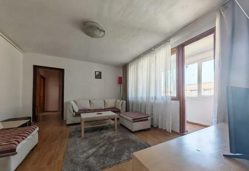 Apartament cu 3 camere semidecomandat, mobilat în Obor