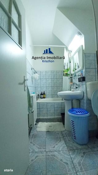 Apartament cu 2 camere decomandat în Micro 16