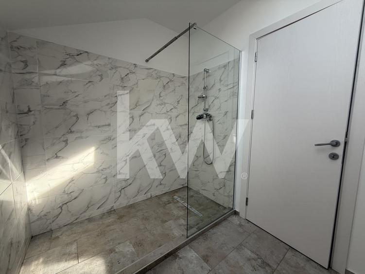 Apartament cu 2 camere semidecomandat în Stupini