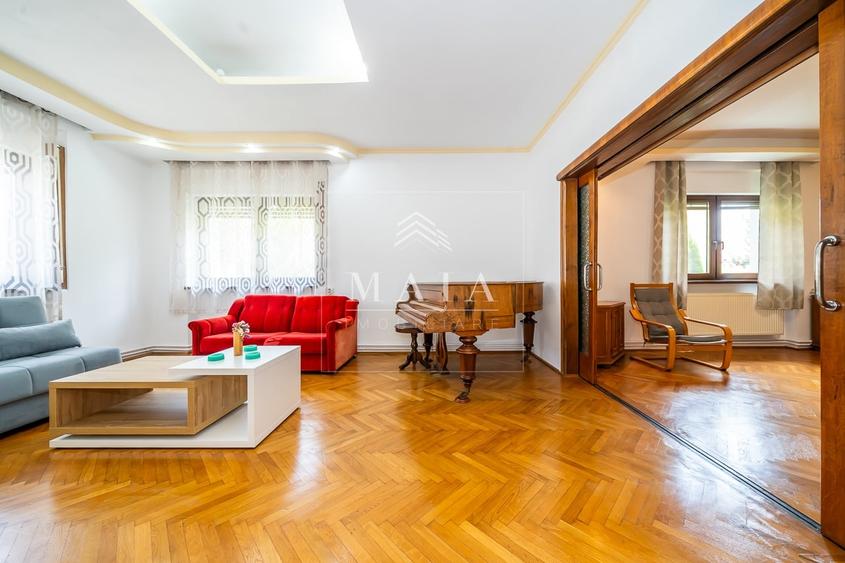 Casă individuală cu 3 camere cu Garaj în Trei Stejari