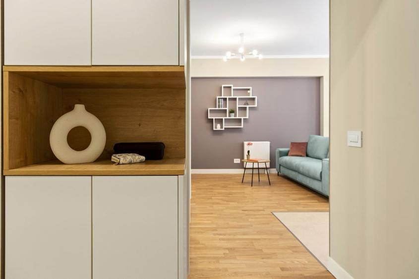 Apartament cu 2 camere decomandat în Jiului