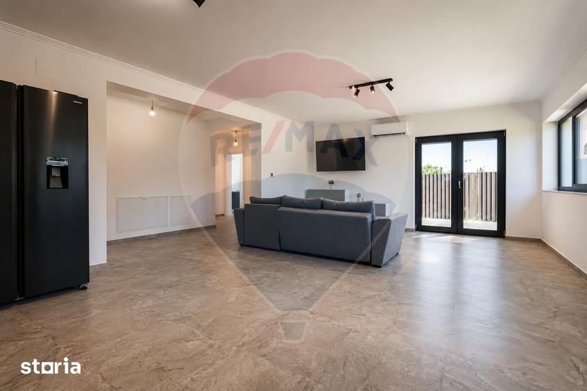 Casă cu 4 camere cu Teren 475 Mp în Bârnova