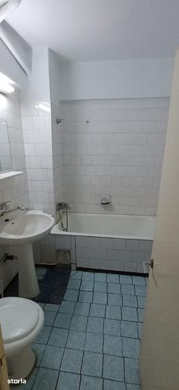 Apartament cu 3 camere decomandat în Gării