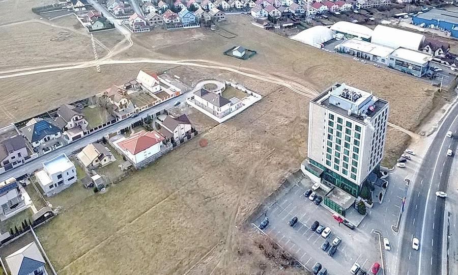 Teren Construcții intravilan de 19000 mp, în Calea București
