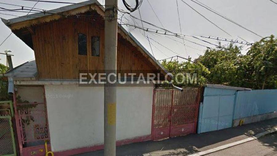Casă individuală cu 5 camere cu Teren 187 Mp în Dorobanțul