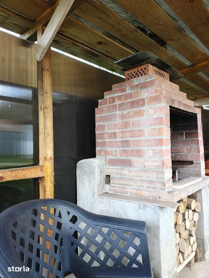 Casă cu 3 camere cu Teren 2370 Mp în Mihăești