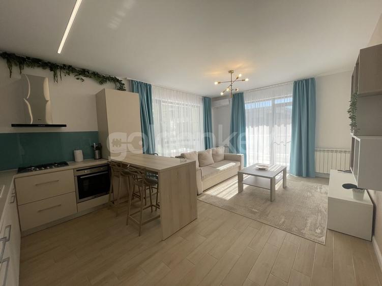 Apartament cu 2 camere semidecomandat, mobilat în Nord