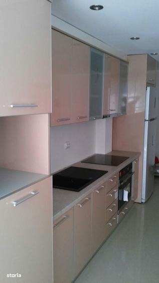 Apartament cu 3 camere decomandat în Fălticeni