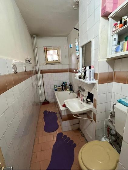 Apartament cu 2 camere semidecomandat în Exterior Vest