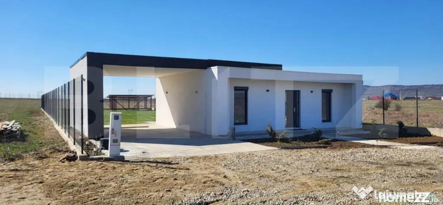 Casă cu 4 camere cu Teren 875 Mp în Oșorhei