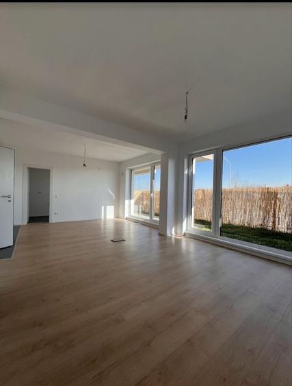 Apartament cu 2 camere nedecomandat în Central