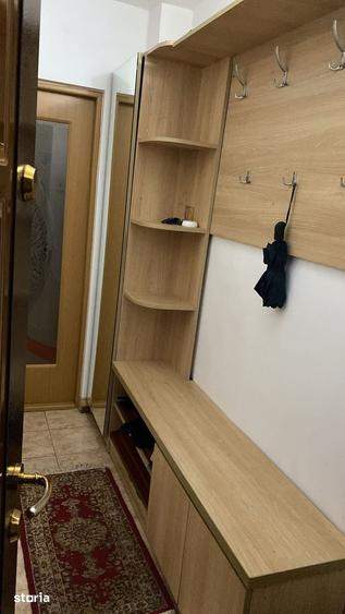 Apartament cu 2 camere semidecomandat în Micro 3