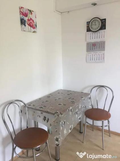 Apartament cu 2 camere nedecomandat, mobilat în Tomis Nord