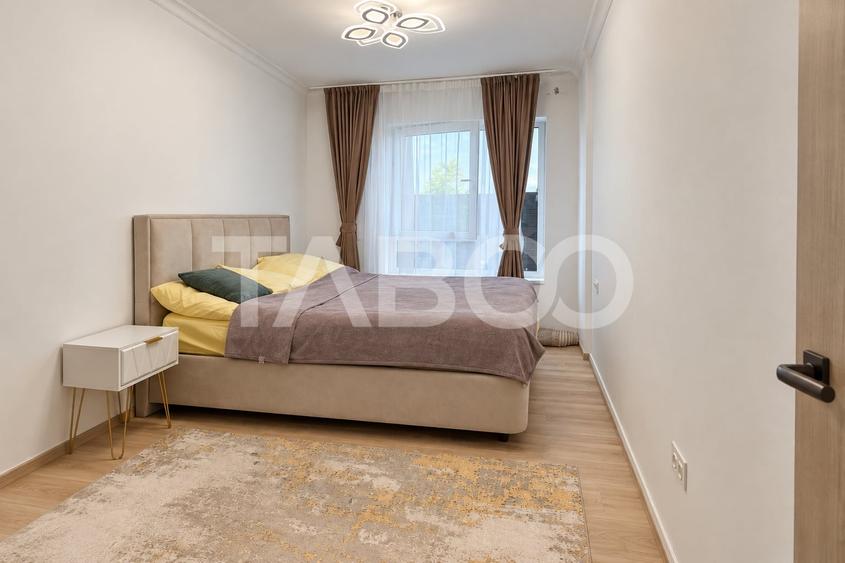 Apartament cu 3 camere decomandat, mobilat în Periferie