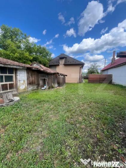 Casă cu 3 camere cu Teren 1300 Mp în Șintereag