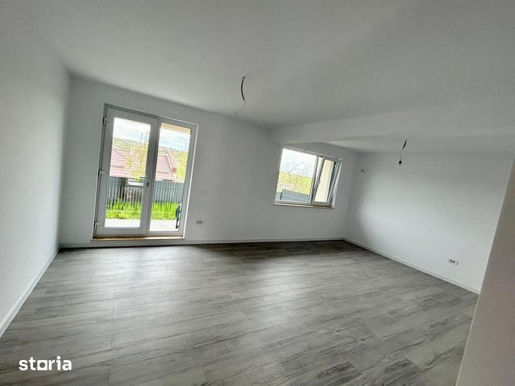 Casă cu 4 camere cu Teren 230 Mp în Valea Lupului