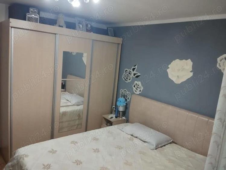 Apartament 2 camere decomandat 54 mp 2 balcoane Parcare Str. Zavoiului - 1