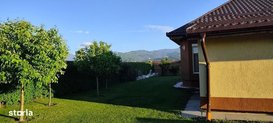 Casă cu 3 camere în Central