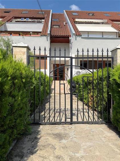 Vanzare Studio cu terasa 25 mp, zona Alezzi,  mob utilat - 23