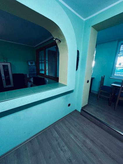 Apartament cu 2 camere semidecomandat, mobilat în Mazepa 1