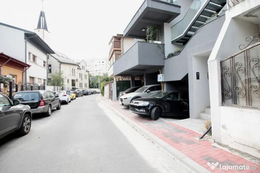 Spațiu comercial, de 41 mp, în Muncii