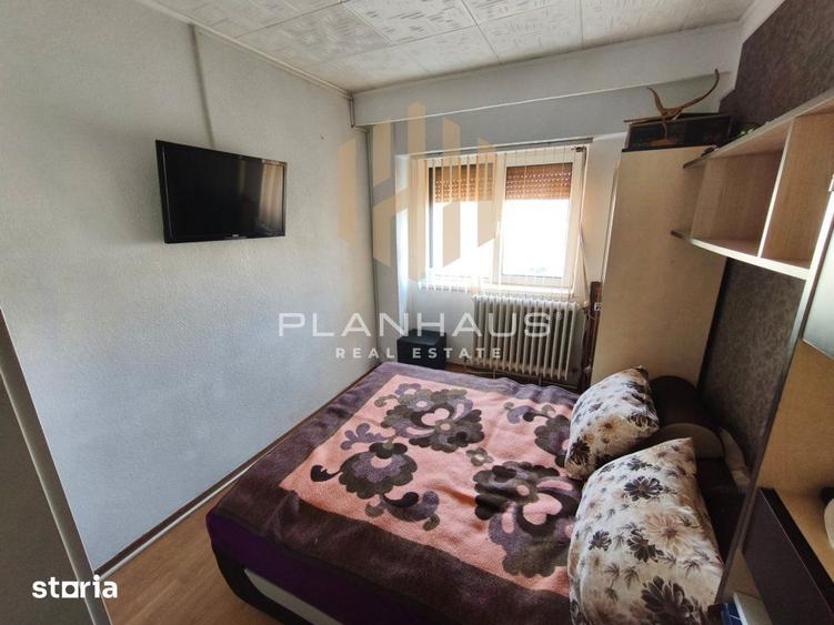 Apartament cu 3 camere în Republicii