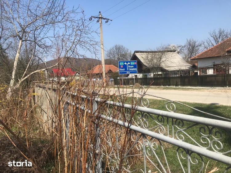 Casă cu 3 camere cu Teren 2266 Mp în Stâlpeni
