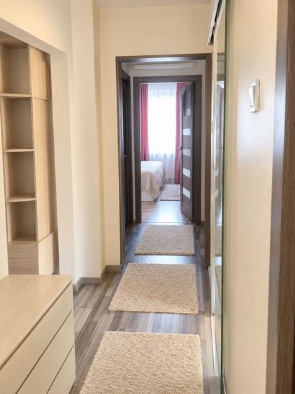 Apartament cu 3 camere în Tudor Vladimirescu