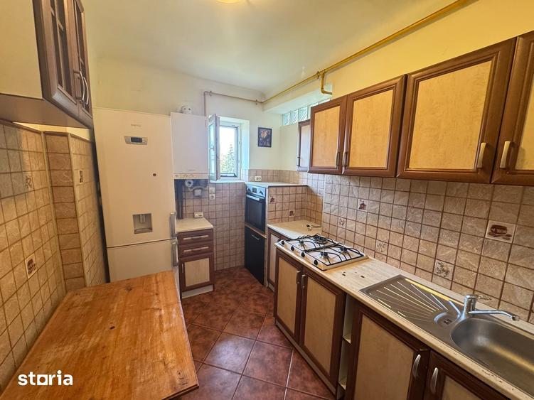 Apartament 3 camere / Astra / zona ?coala 2 - 5