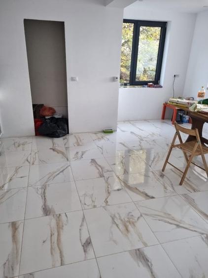 Casă individuală cu 5 camere cu Teren 600 Mp în Valea Lupului