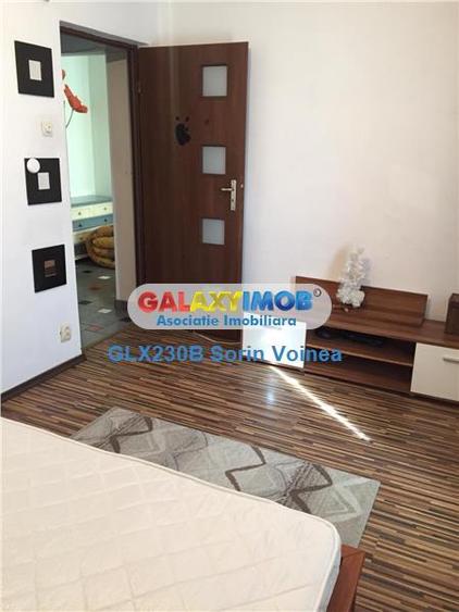 Apartament cu 3 camere semidecomandat, mobilat în Dristor