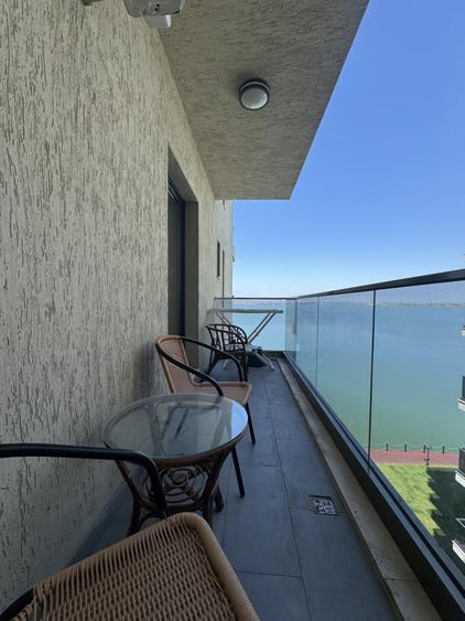 Apartament cu 2 camere semidecomandat, mobilat în Nord