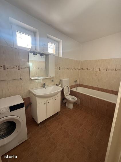 Casă cu 6 camere cu Teren 416 Mp în Ultracentral