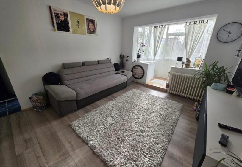 Apartament cu 2 camere semidecomandat în Alexandru cel Bun