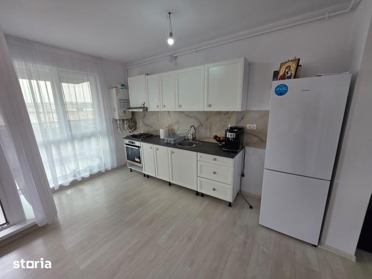 Apartament cu 3 camere în Pantelimon