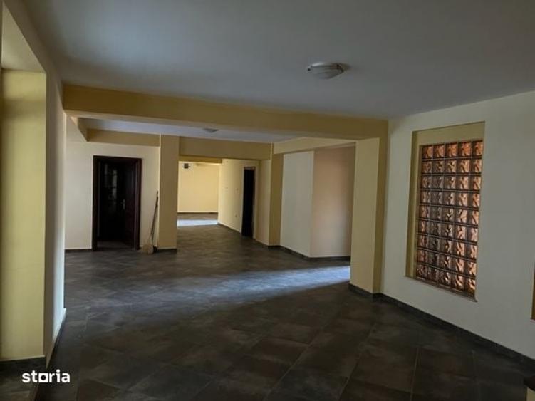 Spațiu comercial, de 2,140 mp, în Câmpulung Moldovenesc