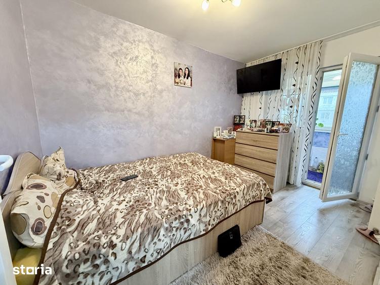 Apartament cu 3 camere semidecomandat în Viziru 1