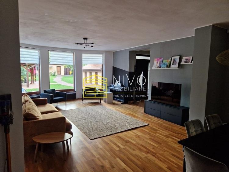 Duplex cu 5 camere cu Canalizare în Ultracentral
