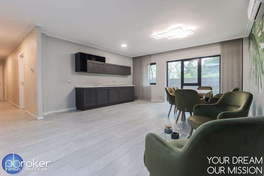 Apartament cu 3 camere decomandat, mobilat în Iancu Nicolae