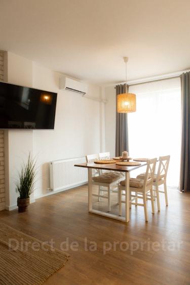 Apartament cu 3 camere decomandat în Florești
