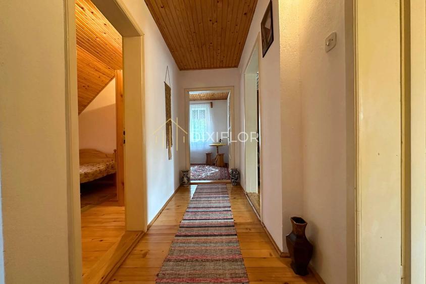 Casă individuală cu 4 camere cu Canalizare în Exterior Vest