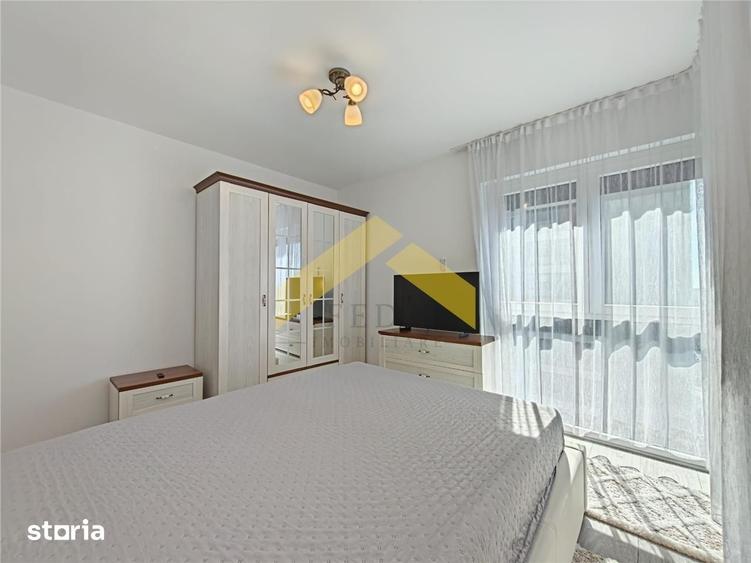 Apartament cu 3 camere decomandat, mobilat în Șega