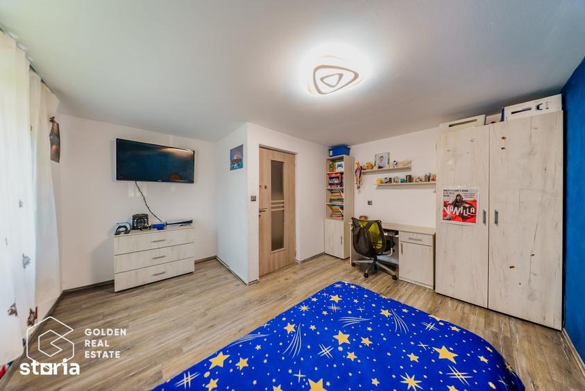 Casă cu 4 camere cu Teren 492 Mp în Central