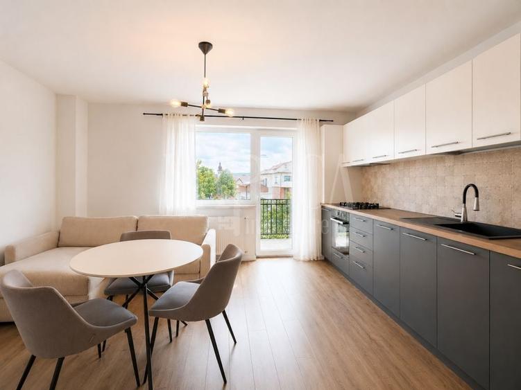 Apartament cu 2 camere semidecomandat în Dâmbul Rotund