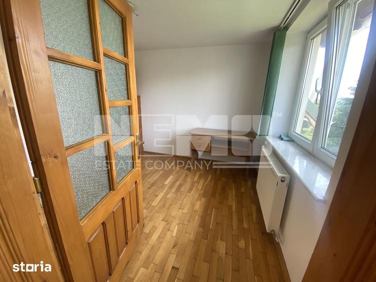 Casă cu 5 camere cu Teren 1500 Mp în Rădăuți