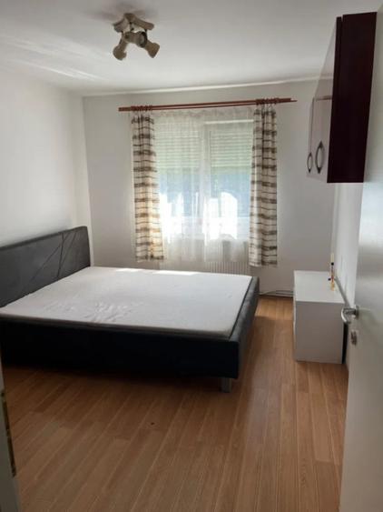 Apartament cu 3 camere decomandat, mobilat în Mănăștur