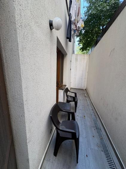 Garsonieră decomandată, mobilată în Central