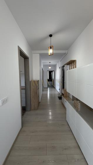 Apartament cu 3 camere decomandat, mobilat în Cetății