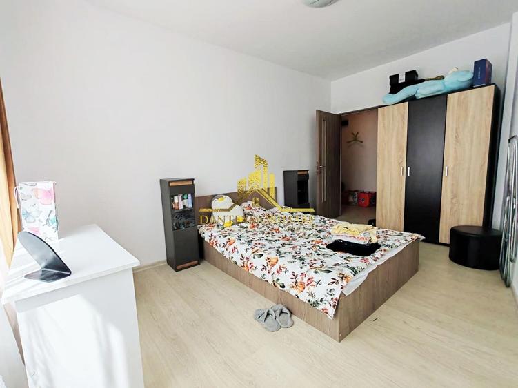 Apartament cu 2 camere decomandat, mobilat în Ultracentral