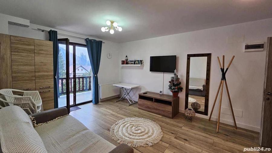 Apartament cu 2 camere decomandat în Bușteni